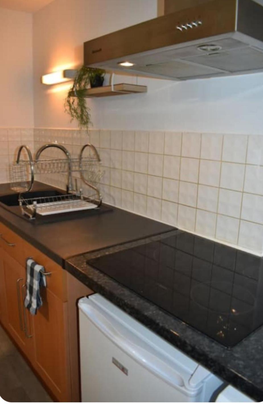 Joli Apartment Proche Du Centre-Ville Poitiers Bagian luar foto