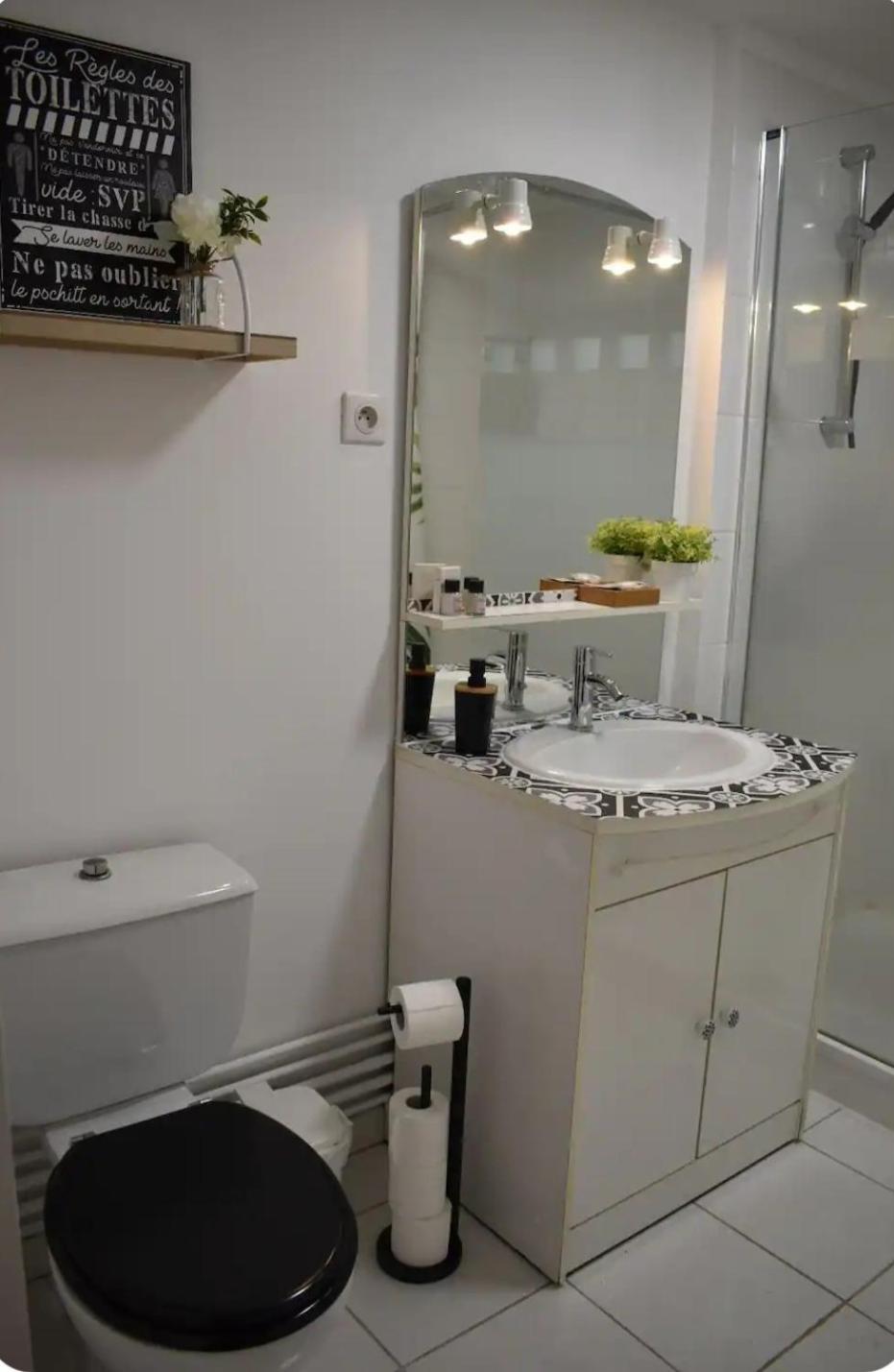 Joli Apartment Proche Du Centre-Ville Poitiers Bagian luar foto